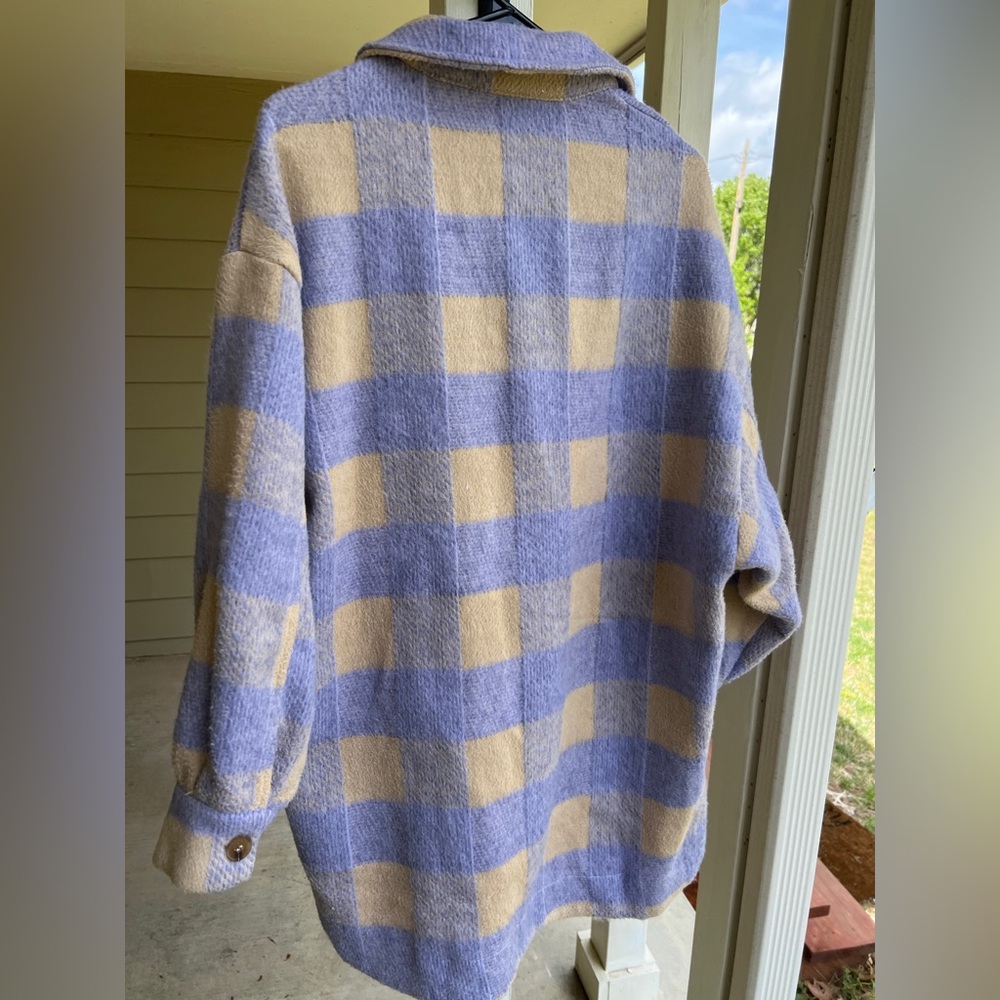 Oversized lavender Shacket - Picture 3 of 5